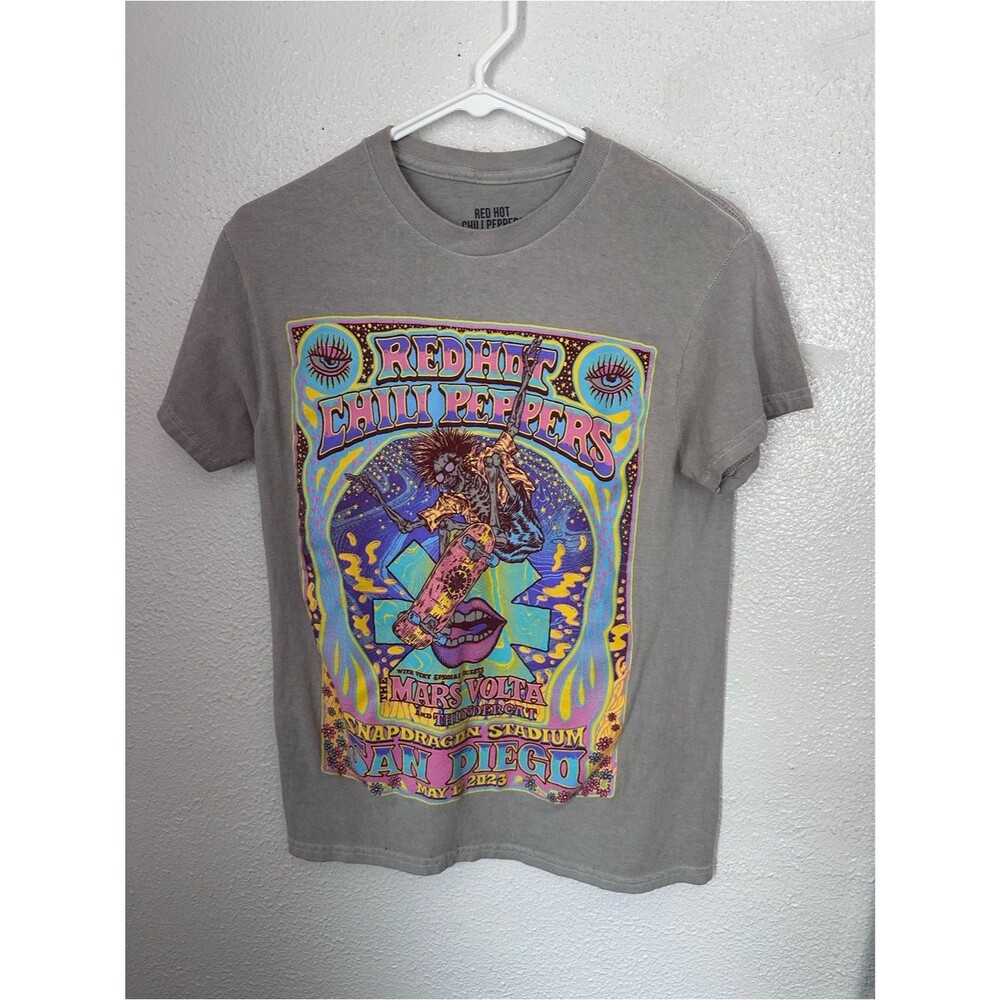 Red Hot Chili Peppers Unisex Small Band Tee San Diego 2023 Rock 90s Music Shirt